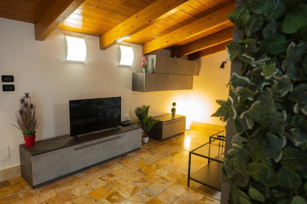 B&B Palazzo Storico Di Nicola Pescara Luaran gambar