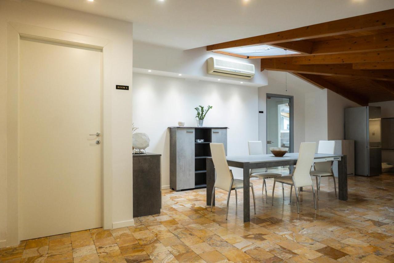 B&B Palazzo Storico Di Nicola Pescara Luaran gambar
