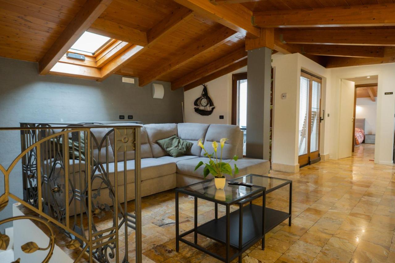 B&B Palazzo Storico Di Nicola Pescara Luaran gambar