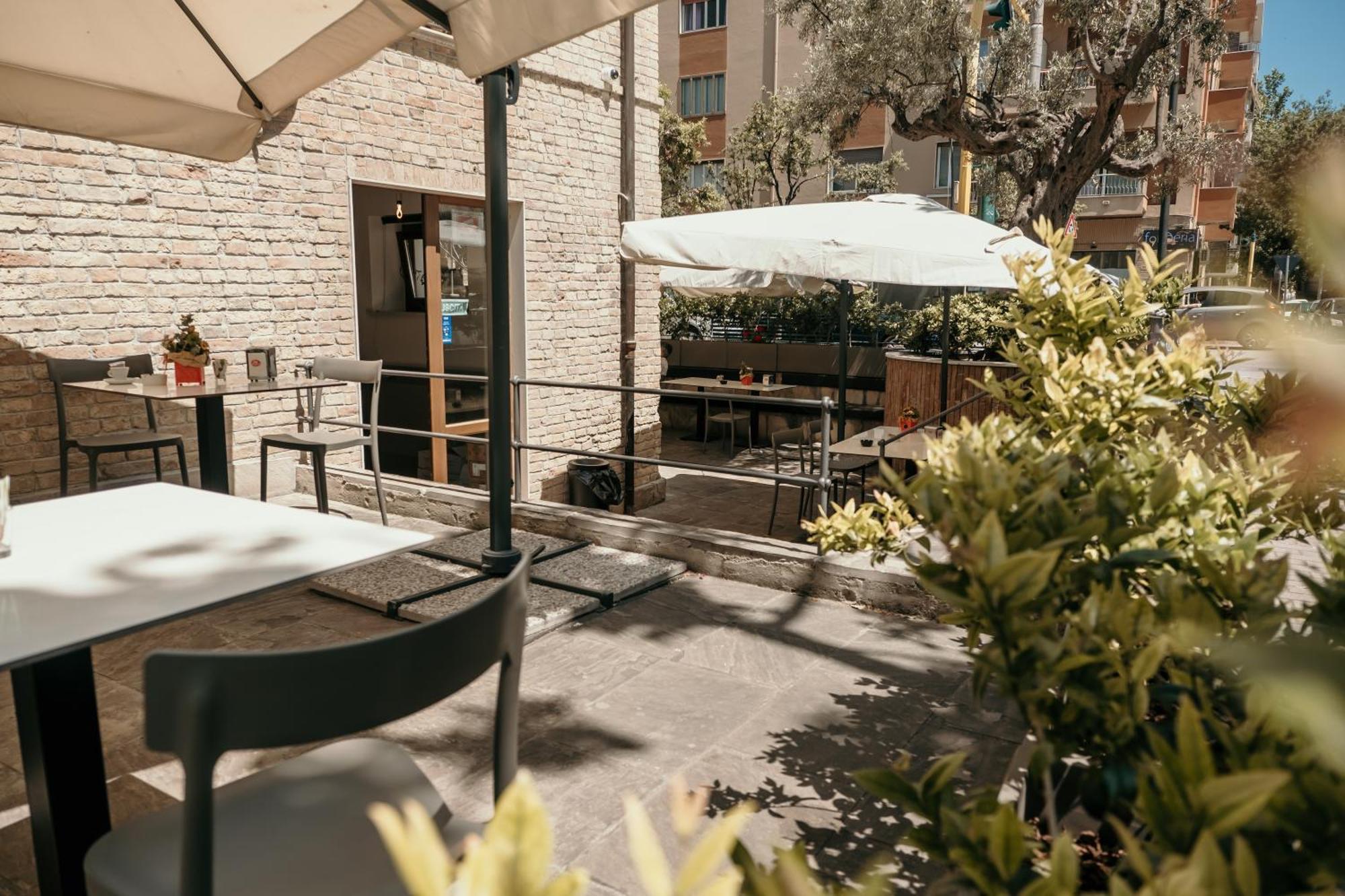 B&B Palazzo Storico Di Nicola Pescara Luaran gambar