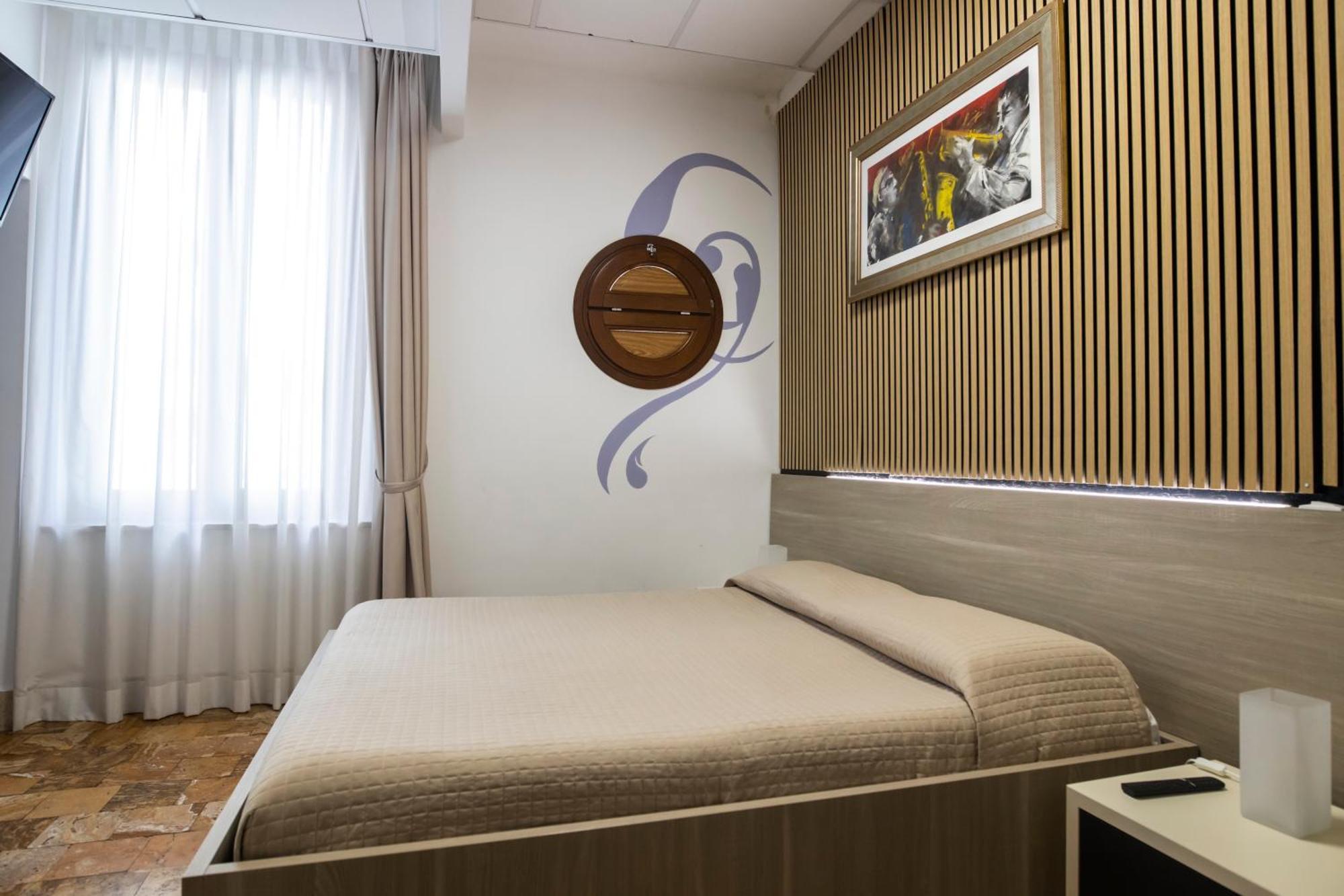 B&B Palazzo Storico Di Nicola Pescara Luaran gambar